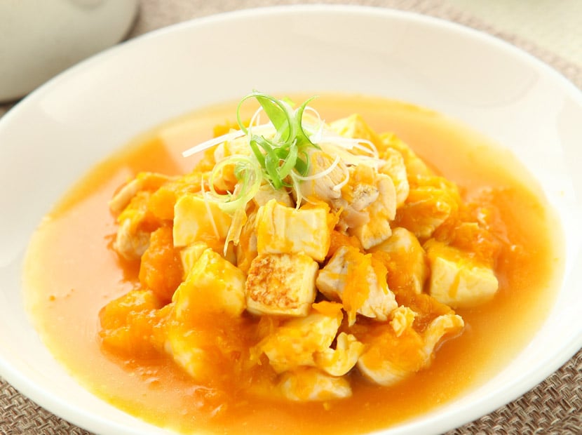 金湯雞粒豆腐