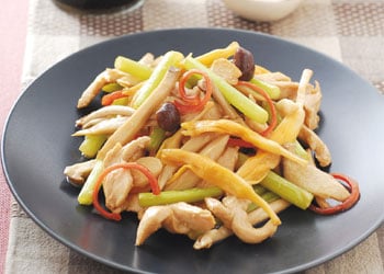 嫩雞燴野菜