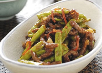 青豆炒牛肉