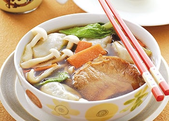鮮美露湯餃